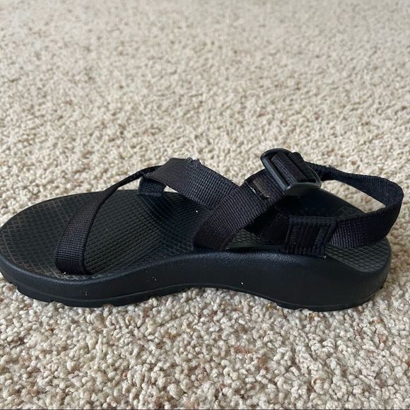 Chacos Women's 8 One Strap Classic Sandals - Picture 4 of 12